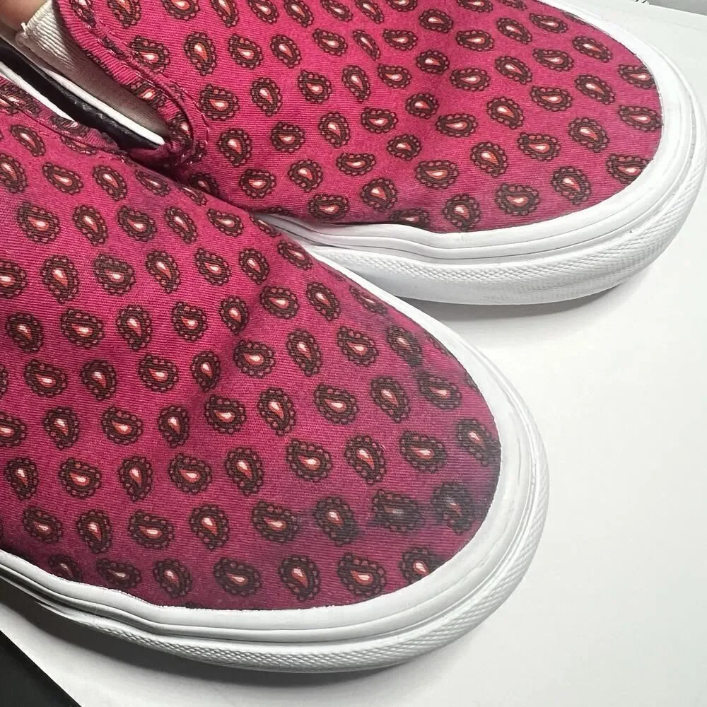 VANS OFF The Wall Red Mix Print Canvas Skate Shoes Women's 6 Low Lace Up Sneaker